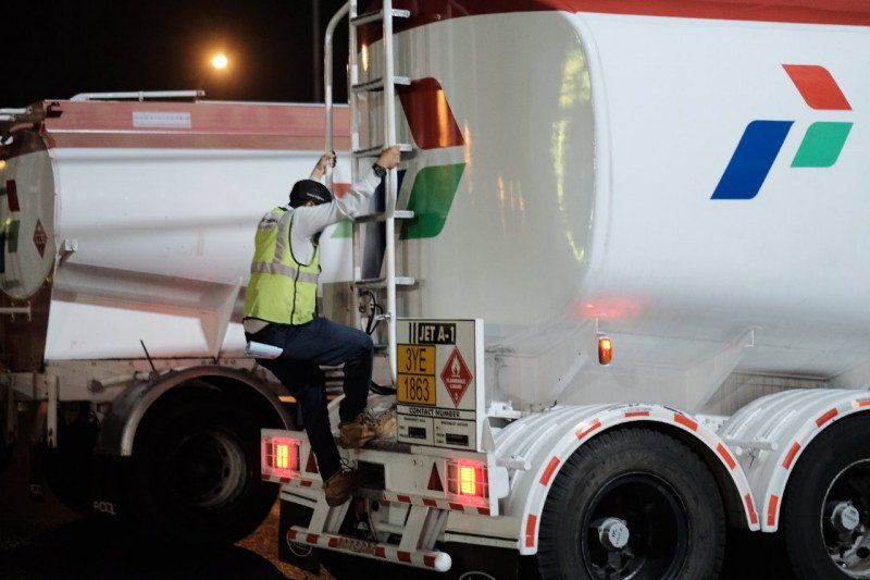 podiumnews.com-Konsumsi Avtur dan LPG di Jatim-Balinusra Naik Selama Natal-Tahun Baru 